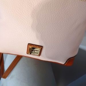 Dooney and bourke light pink crossbody nwot